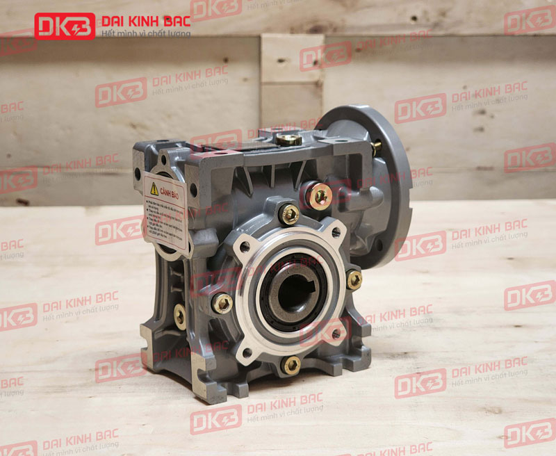 Hộp Giảm Tốc Trục Vít Bánh Vít Cao Cấp NMRV 040 Của BGM