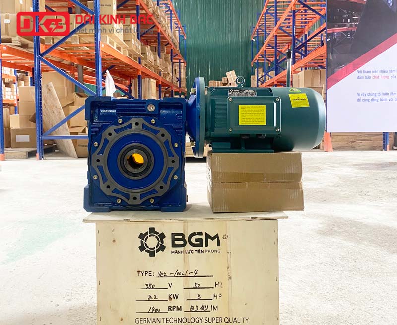 Hộp Giảm Tốc Trục Vít Bánh Vít Cao Cấp NMRV 110 Của BGM