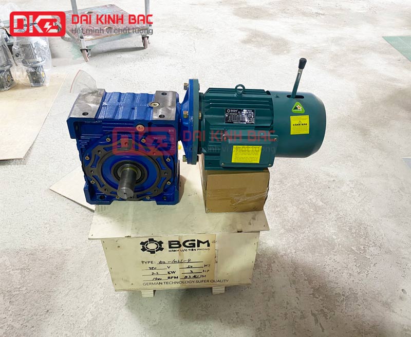 Hộp giảm tốc cốt âm nmrv 110