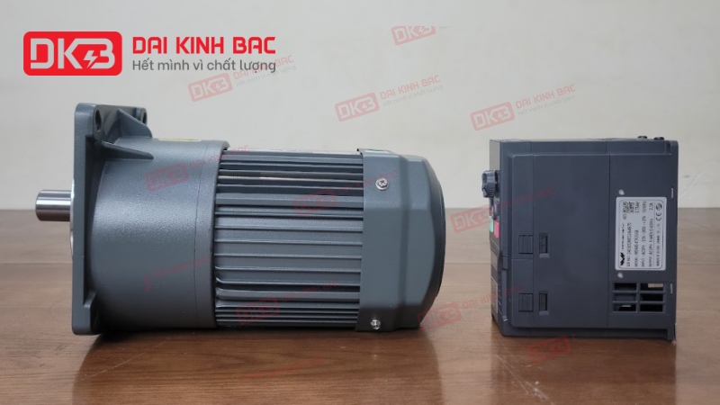 Động Cơ Giảm Tốc Mặt Bích Wanshsin GV22-100W-180S