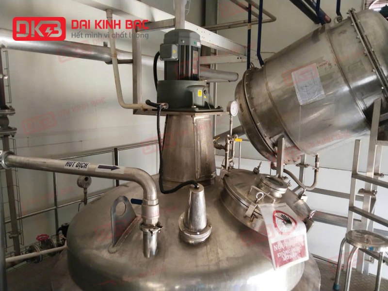 ung-dung-dong-co-giam-toc-mat-bich-Wanshsin-GV22-200W-60S