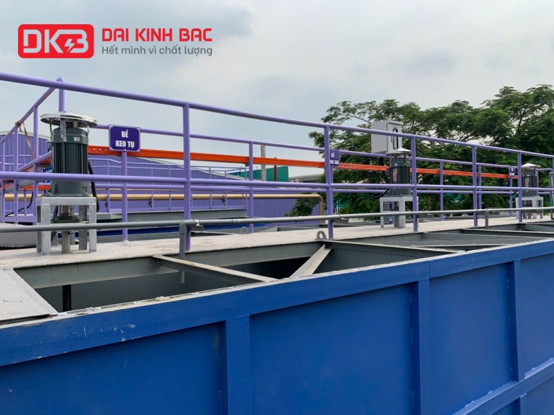 ung-dung-dong-co-giam-toc-mat-bich-Wanshsin-GV28-200W-100S