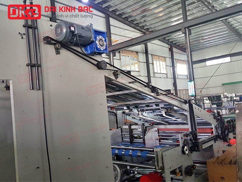 ung-dung-motor-giam-toc-mat-bich-Wanshsin-GV28-750W-15S
