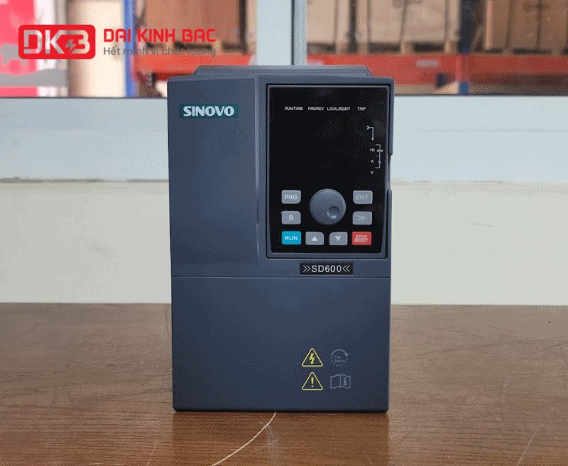 BIẾN TẦN SINOVO 3PHA 380V SD600-4T-5.5G/7.5PC 5.5KW