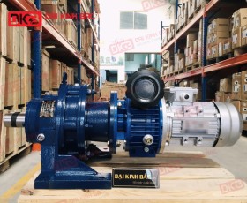 Mô tơ giảm tốc cyclo Chân đế